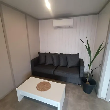 De Gamme, Confort Alpesi faház Agde